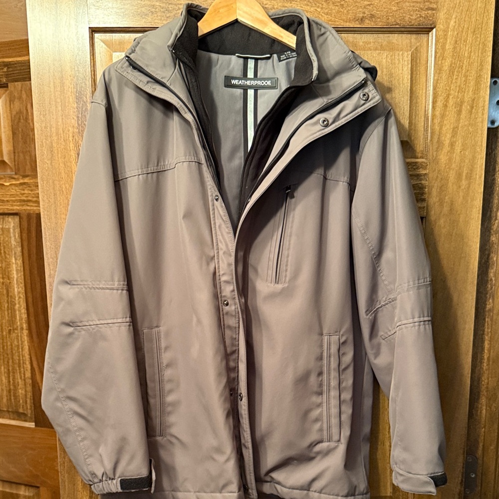 Weatherproof Men's Hooded Raincoat in Taupe Gray
